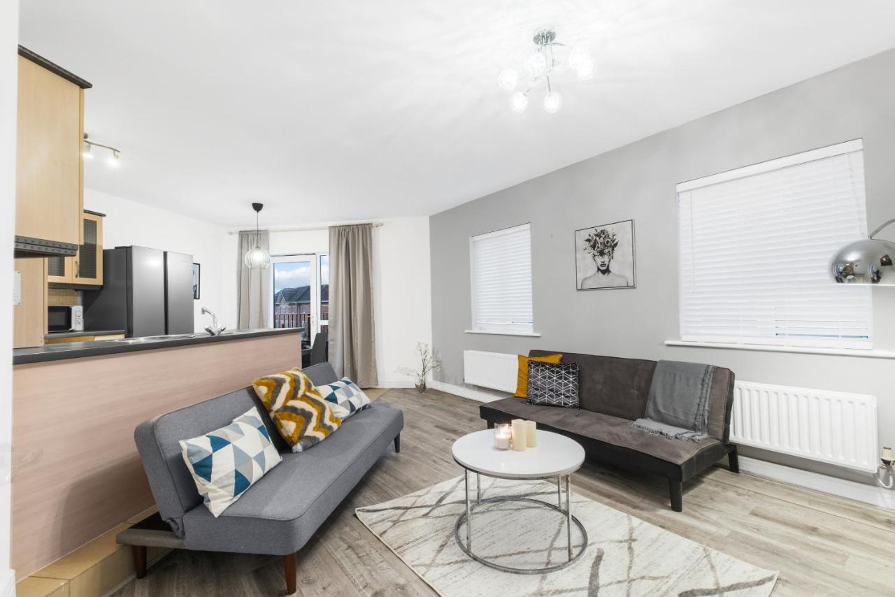 Birmingham, Modern 2 Bedroom, Free Parking Spaces, Free Wi-Fi And Netflix Екстериор снимка